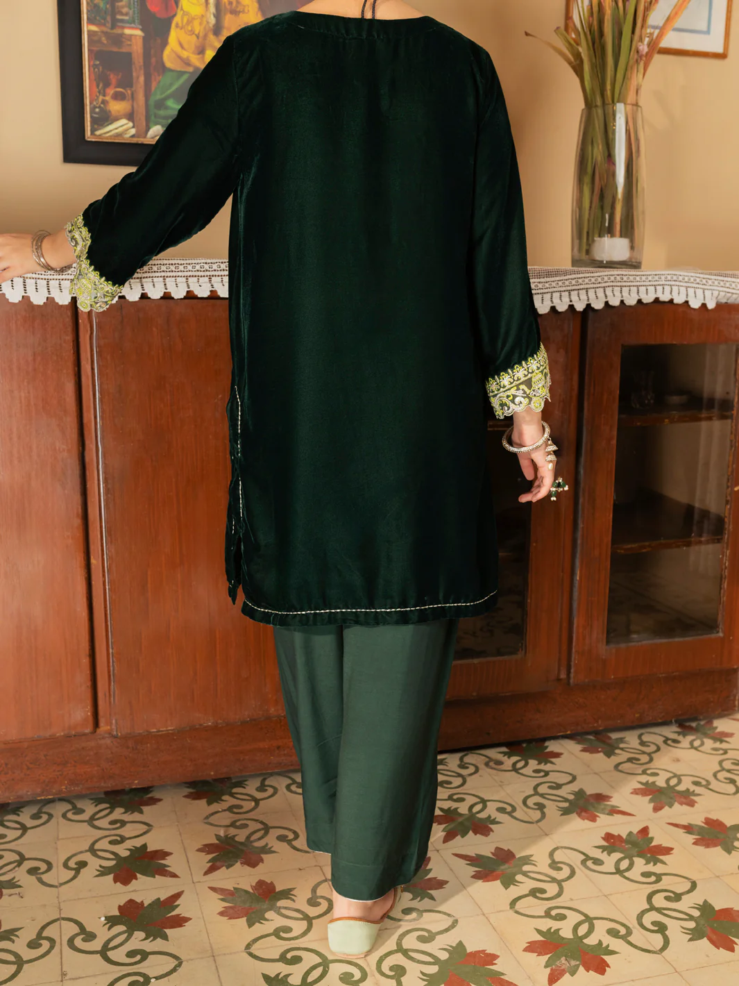 Green Velvet 2 Piece Stitched - ALT-LS-LKS-1142 - Image 2