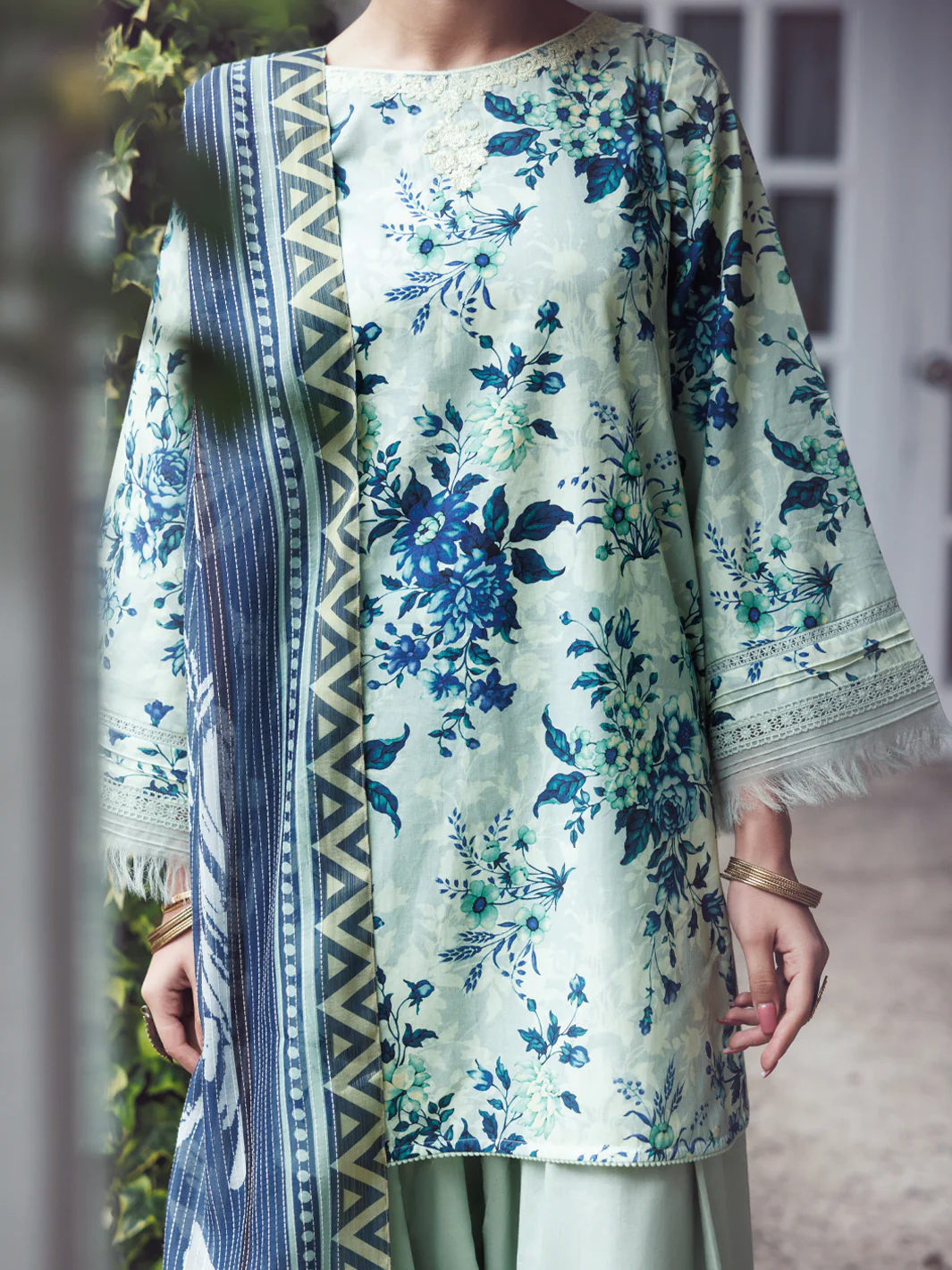 Teal Cambric 2Pc Unstitched - AWP-2PS-LKD-UN-904 - Image 3