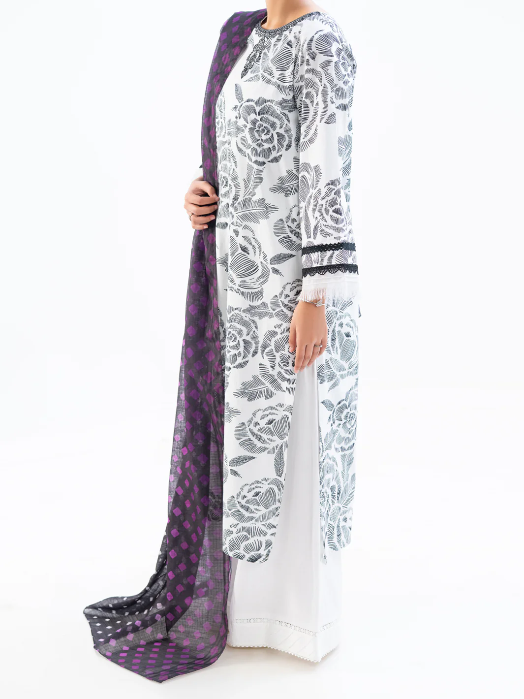 Black & White Cambric 2Pc Unstitched - AWP-2PS-LKD-UN-906 - Image 4