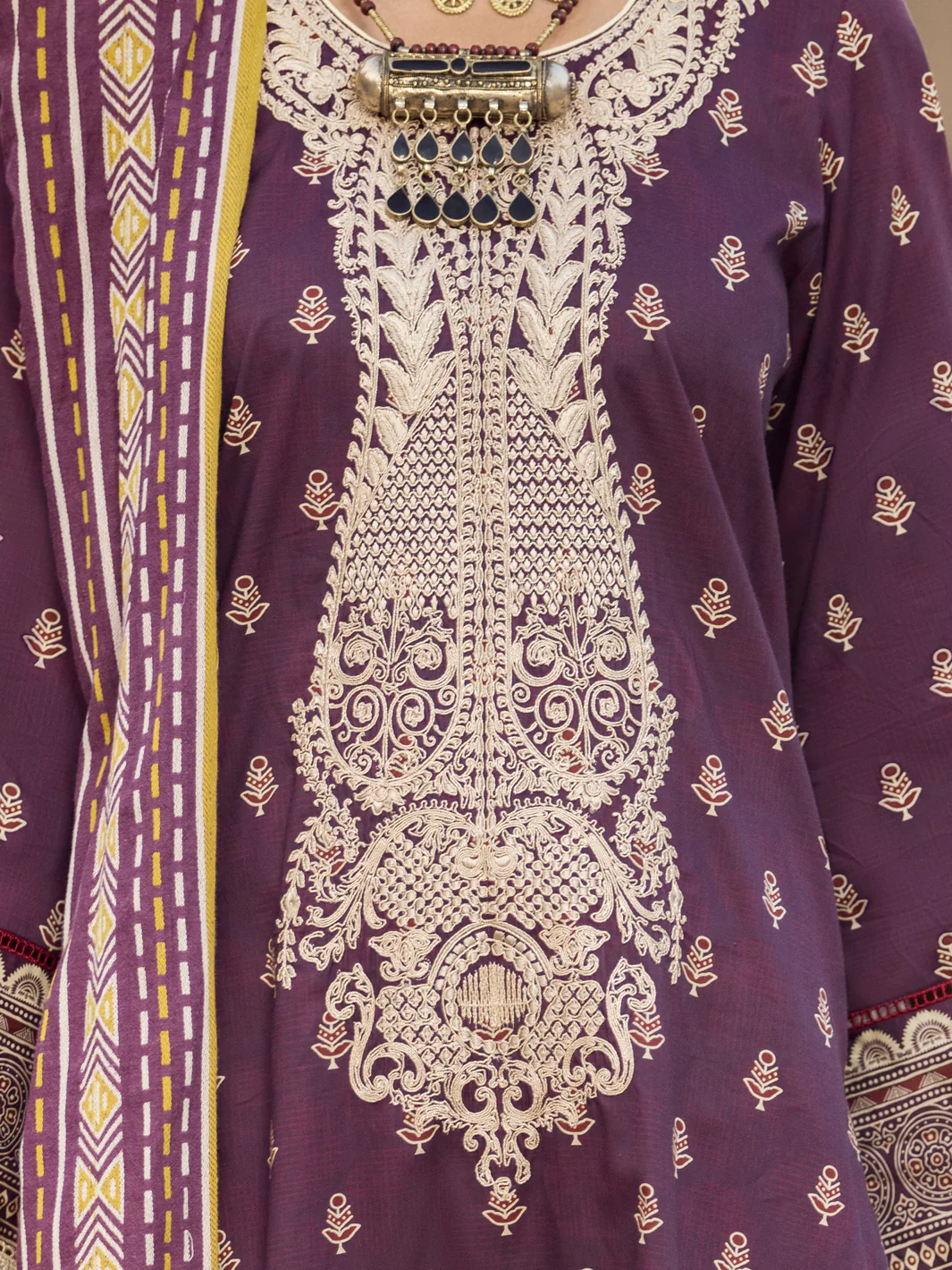Purple Cambric 3Pc Stitched - AWP-3PS-330 - Image 3