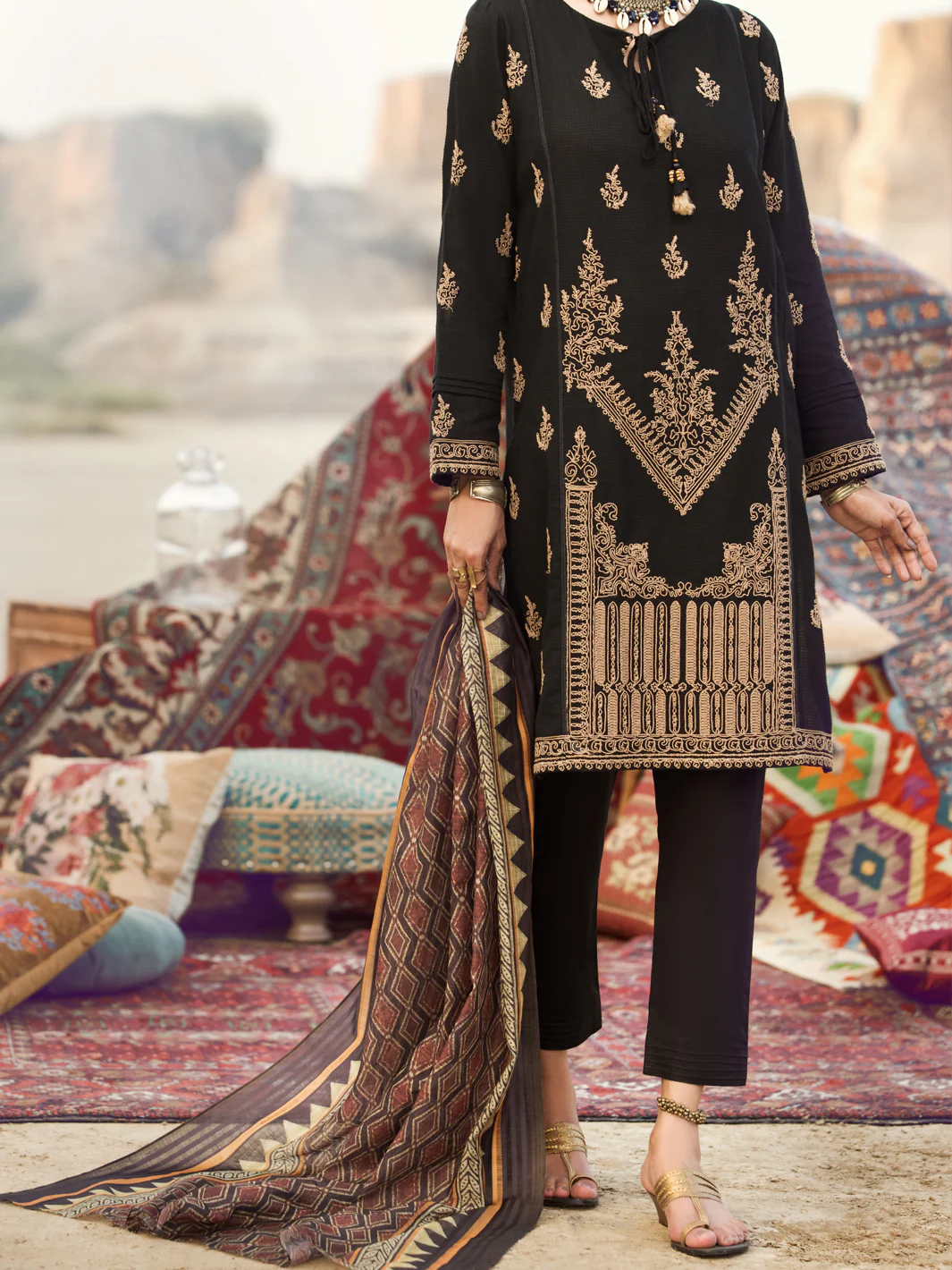 Black Dobby Jacquard 3Pc Stitched - AWP-3PS-334 - Image 3