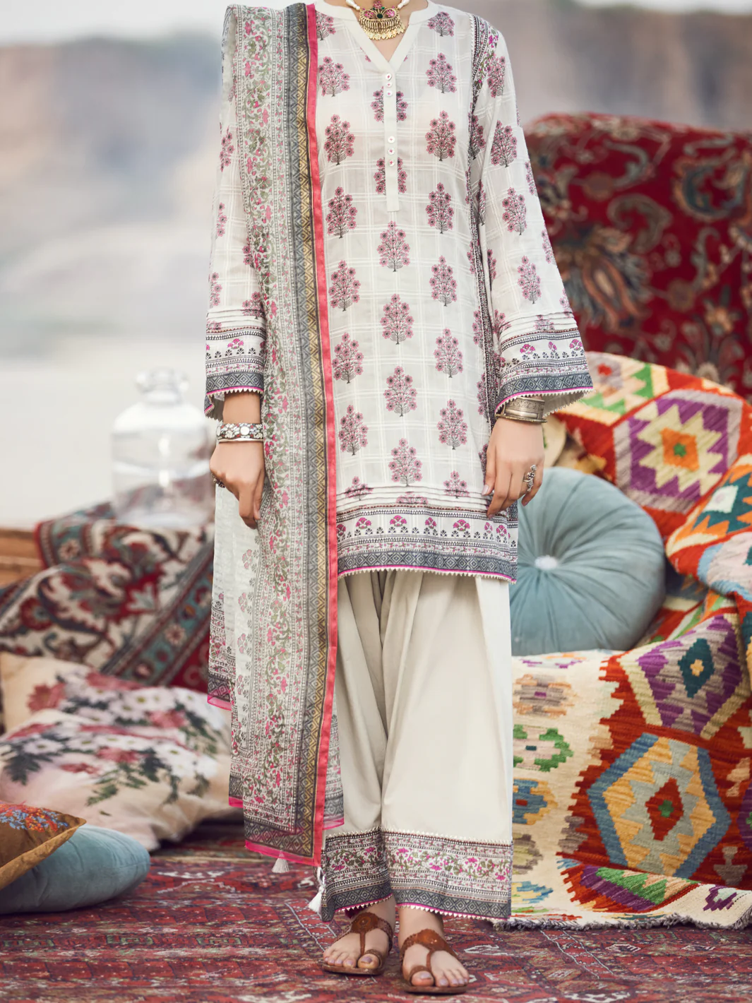 Light Grey Jacquard 3Pc Unstitched - AWP-3PS-336 - Image 2