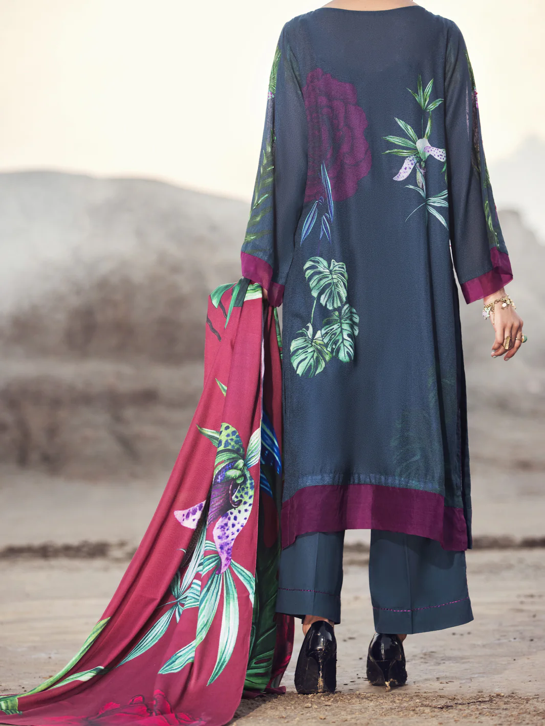 Navy Blue Karandi 3Pc Stitched - AWP-3PS-345 - Image 2