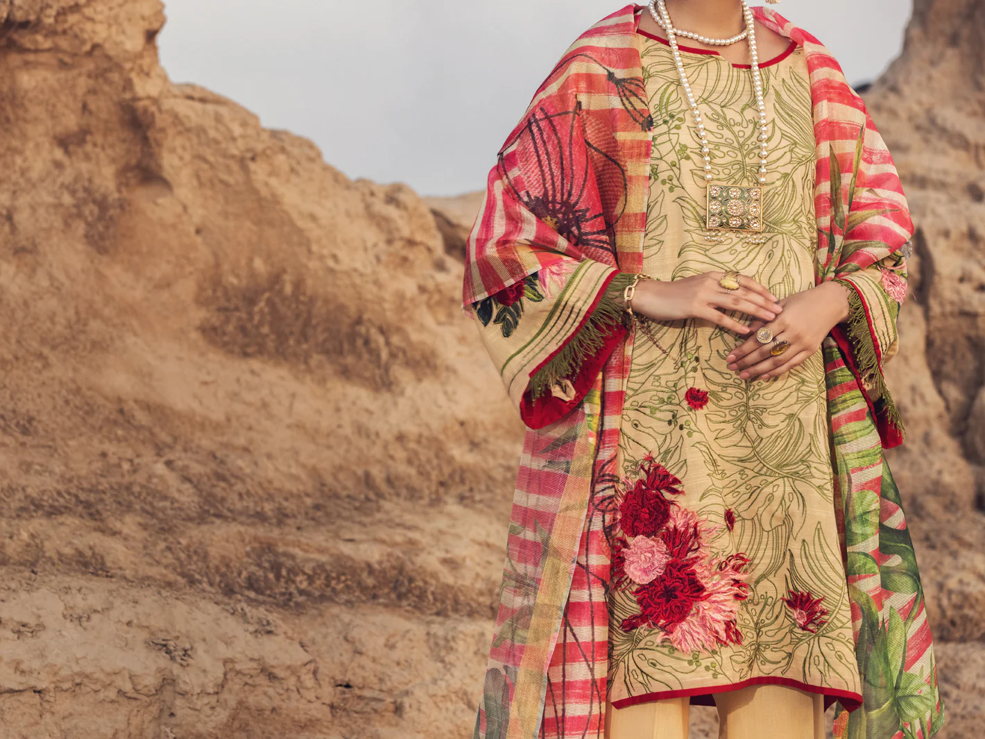 Beige Khaddar 3Pc Stitched - AWP-3PS-350 - Image 3