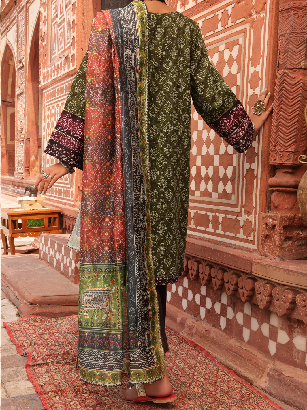 Green Cambric Unstitched 3Pc - AWP-3PS-410 - Image 2