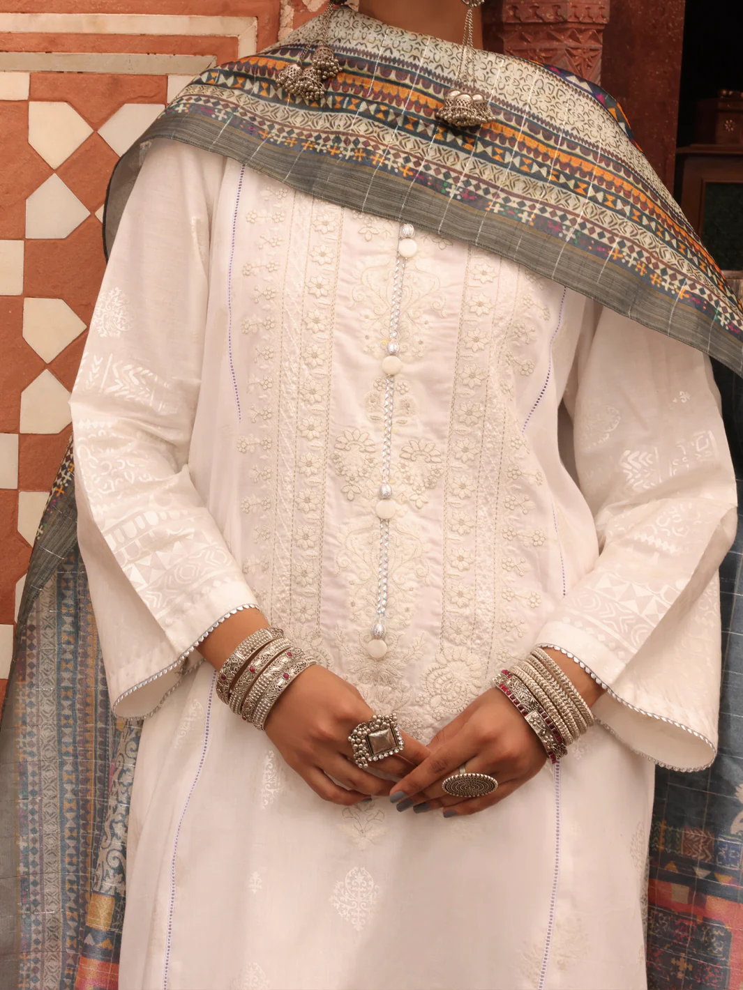 White Cambric 3Pc Stitched - AWP-3PS-411 - Image 3