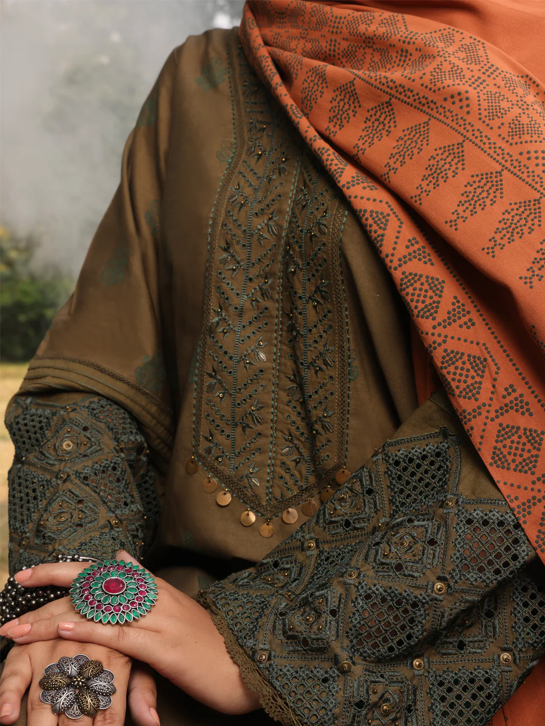 Mehndi Green Cambric 3Pc Stitched - AWP-3PS-418 - Image 3