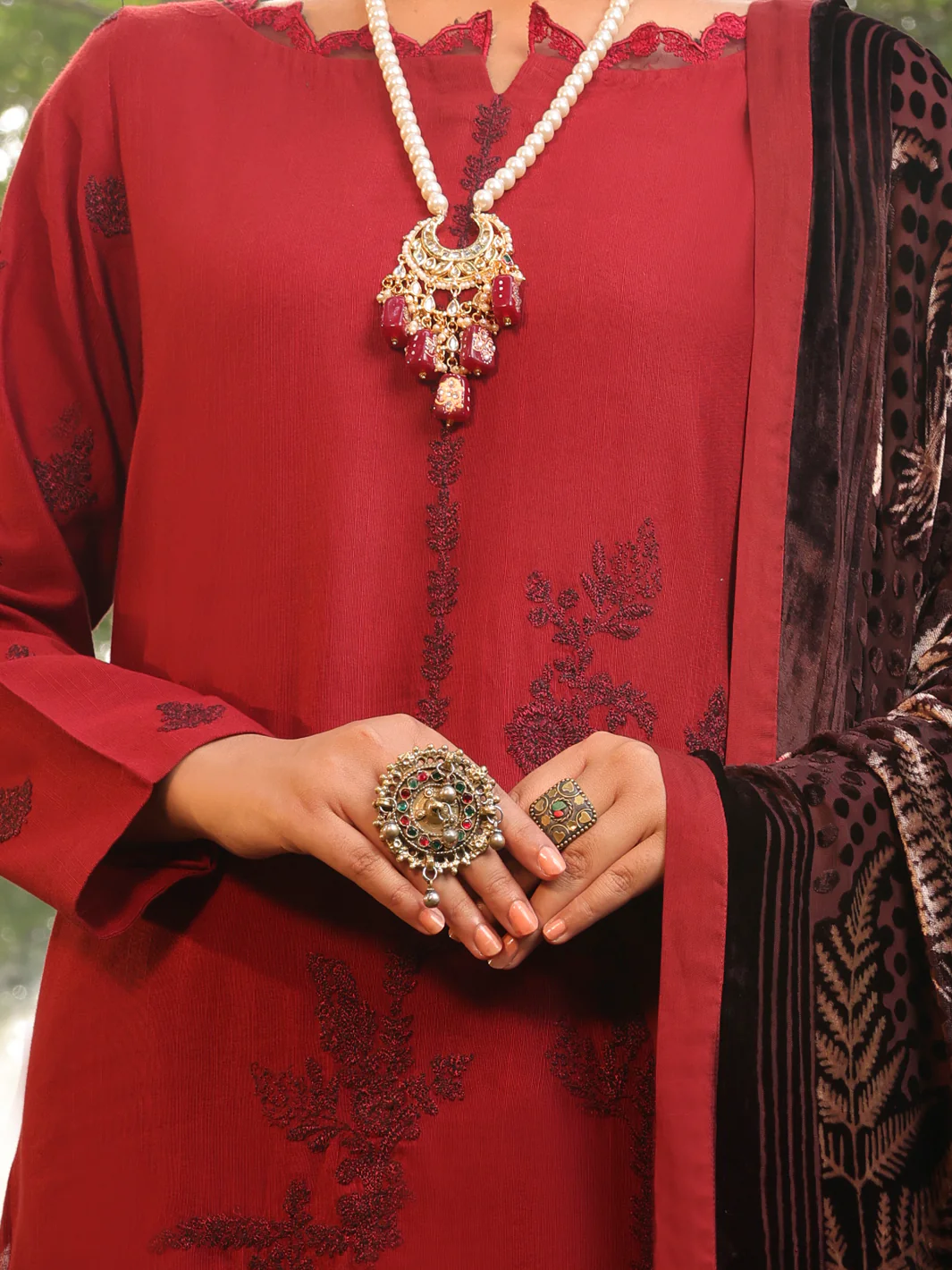 Maroon Slub Viscose Stitched 3Pc - AWP-3PS-441 - Image 4