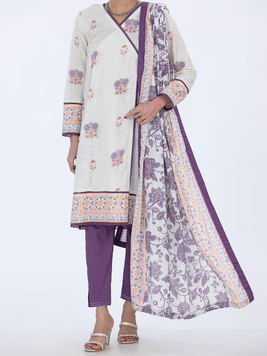 Off White Khaddar Unstitched 3Pc - AWP-3PS-516