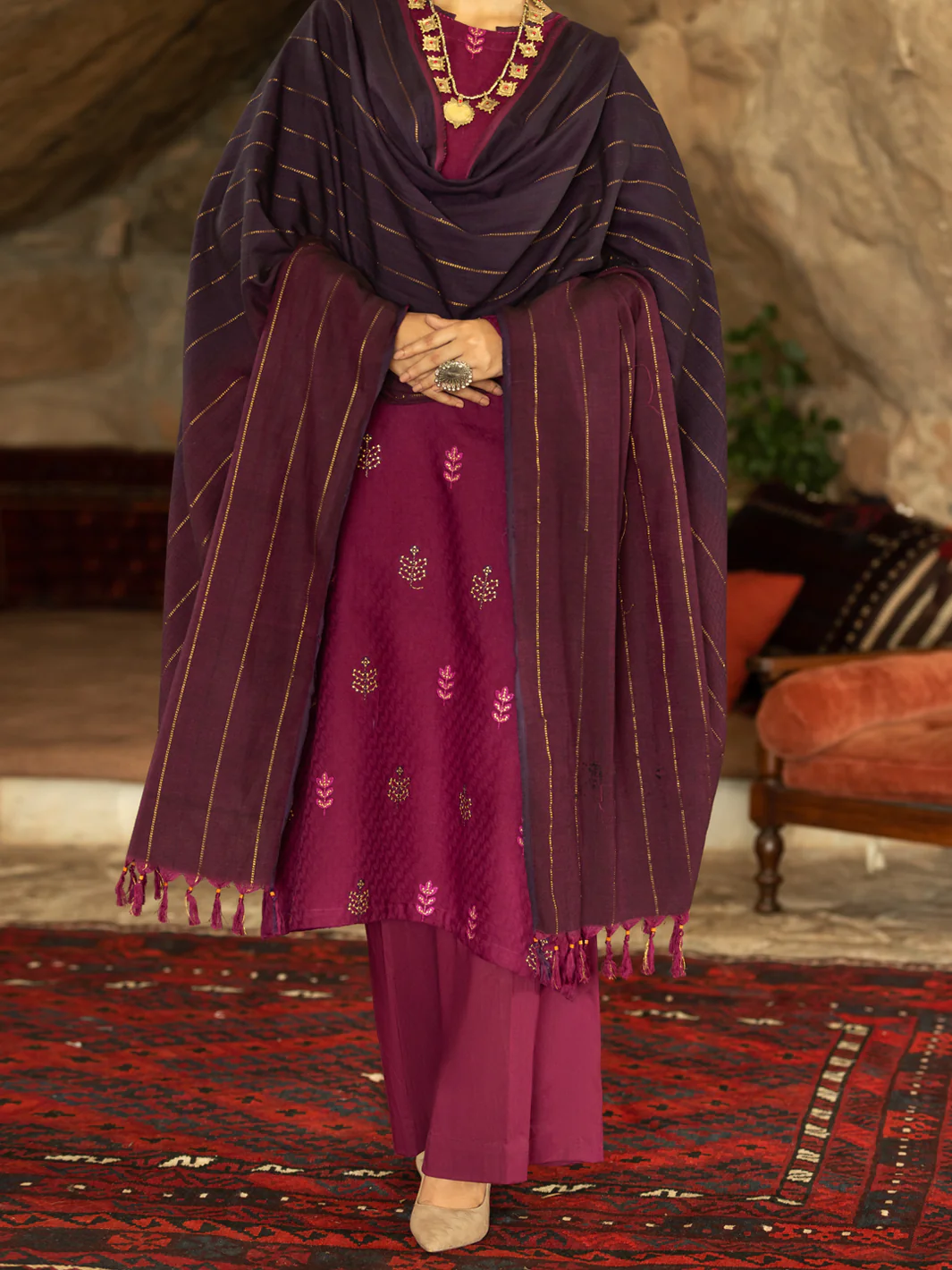 Purple Yarn-Dyed Jacquard 3Pc Unstitched - AWP-3PS-567 - Image 3