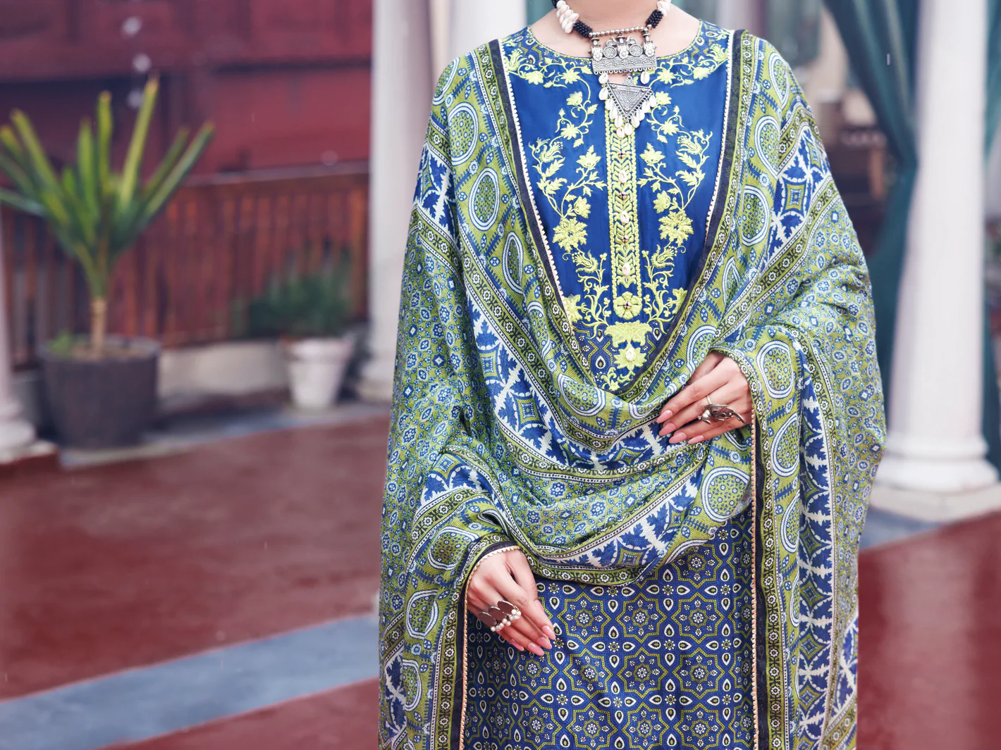 Blue Cambric 3Pc Unstitched - AWP-3PS-738B - Image 3