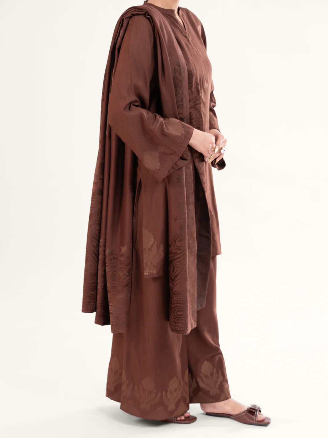 Brown Velvet Stripe 3Pc Stitched - AWP-3PS-764 - Image 4