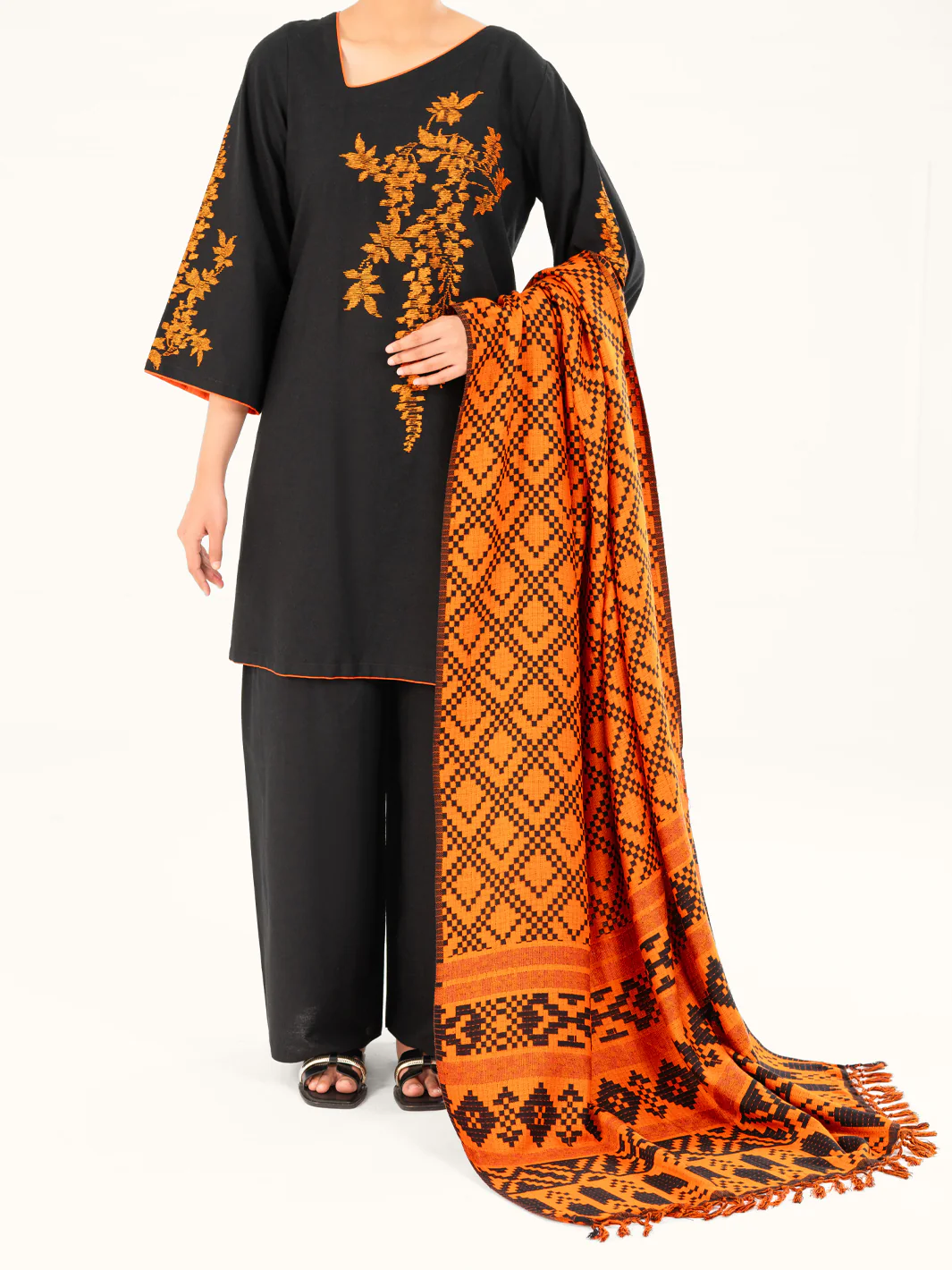 Black Light Khaddar 3Pc Stitched - AWP-3PS-771 - Image 2