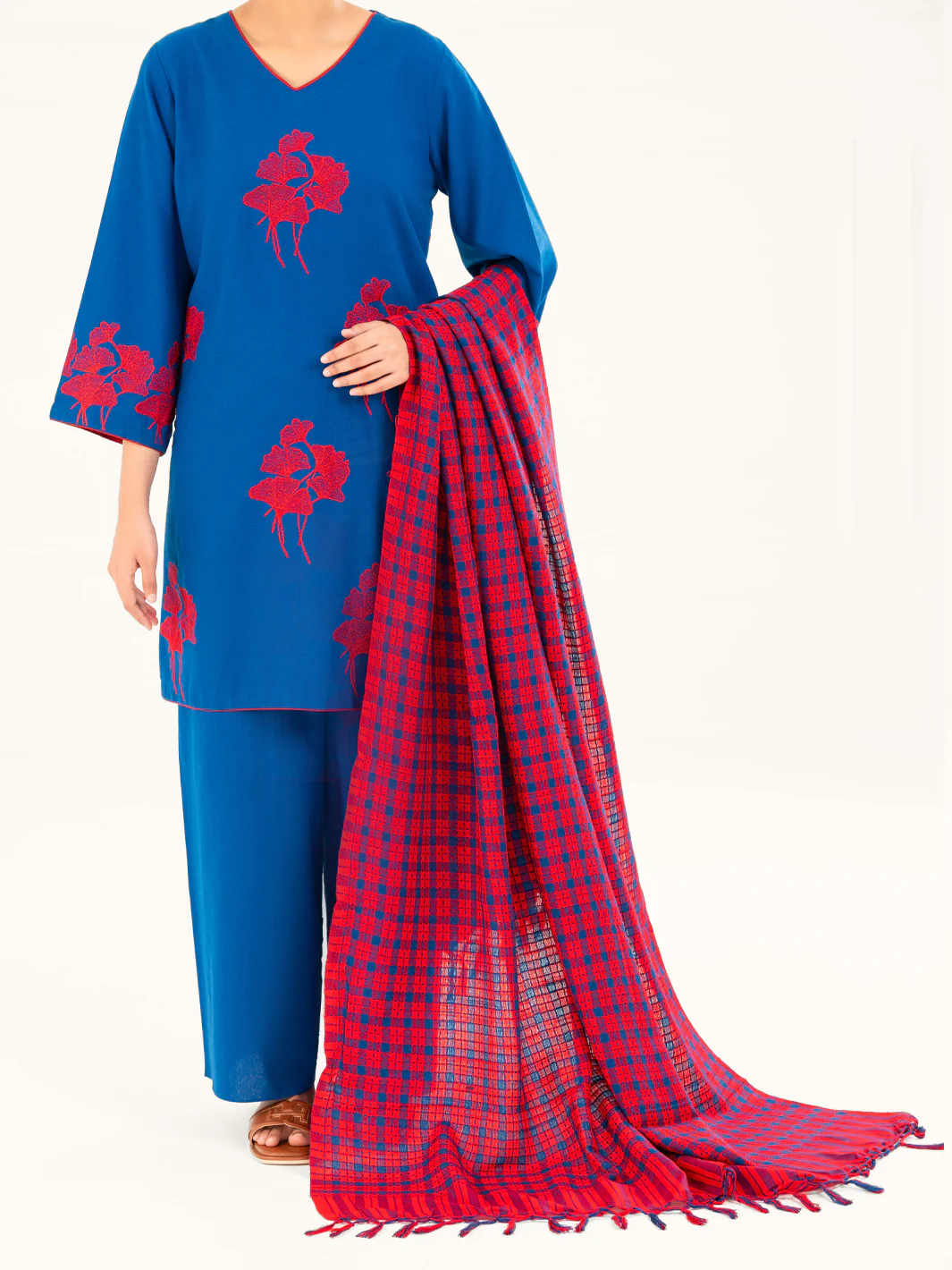 Blue Light Khaddar 3Pc Stitched - AWP-3PS-773 - Image 3