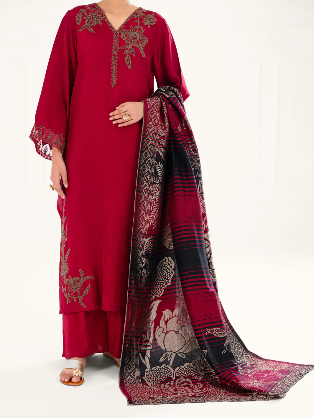Red Taffeta Silk 3Pc Stitched - AWP-3PS-778 - Image 4