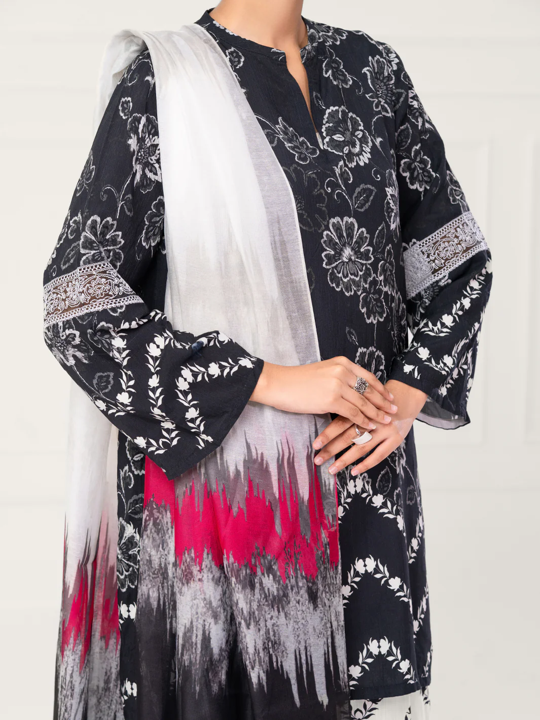 Black Viscose Silk 3Pc Unstitched - AWP-3PS-803 - Image 8