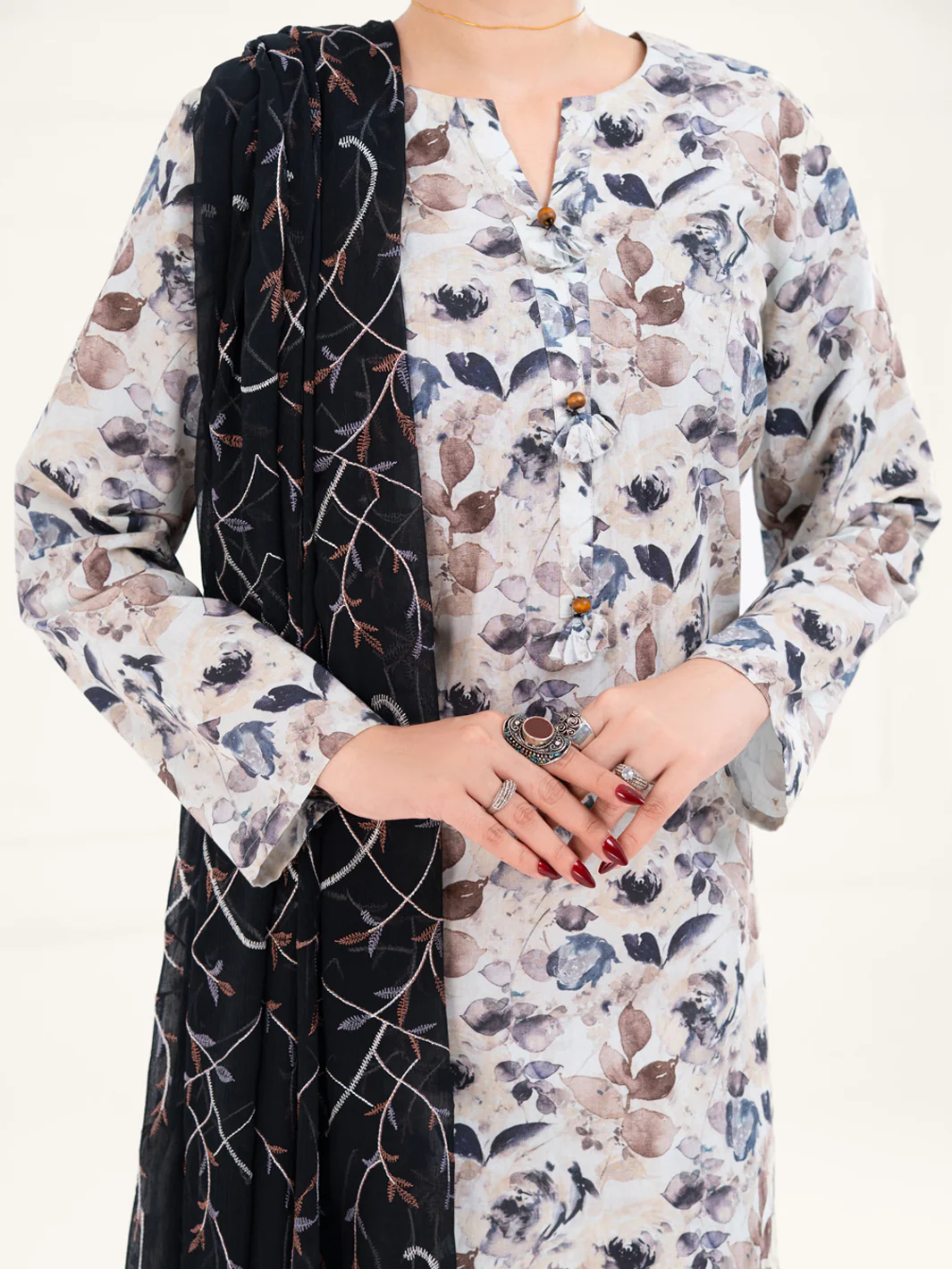 Beige Lawn 3Pc Stitched - AWP-3PS-863 - Image 5