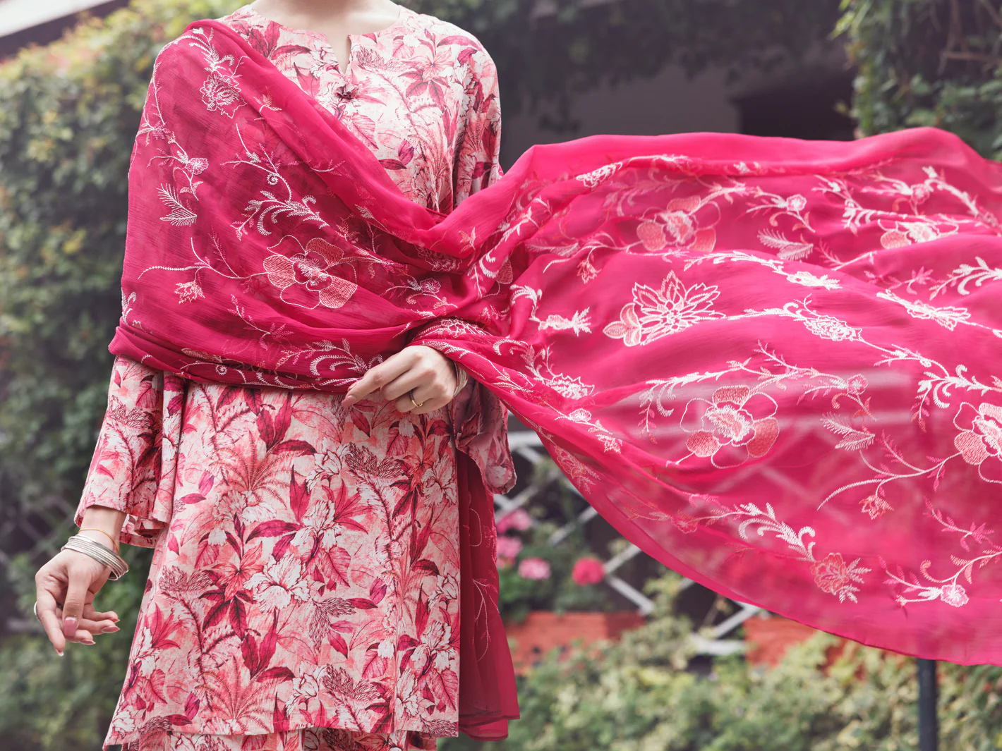 Pink Lawn 3Pc Stitched - AWP-3PS-864 - Image 3