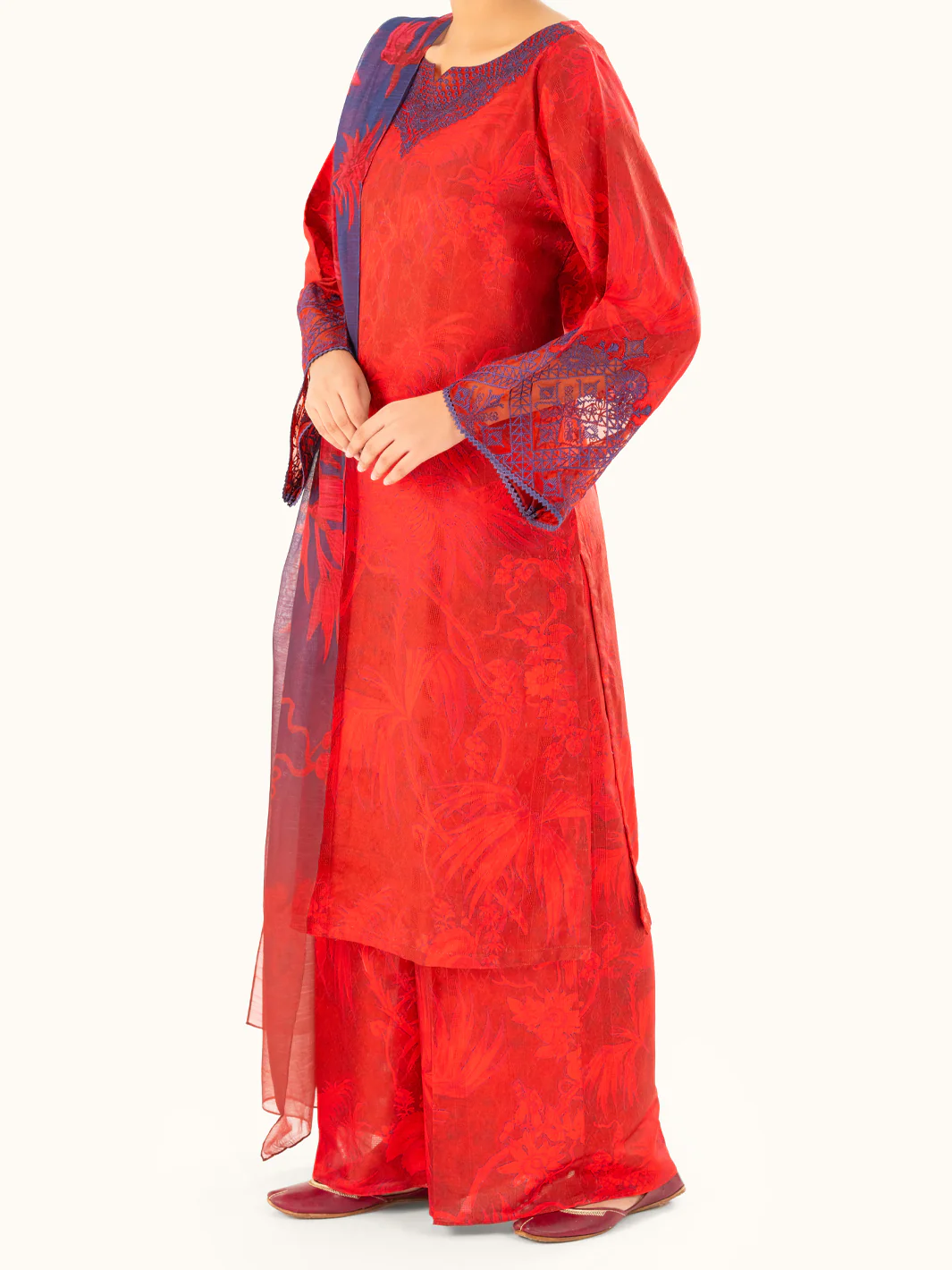 Red Swiss Jacquard 3Pc Stitched - AWP-3PS-867 - Image 4