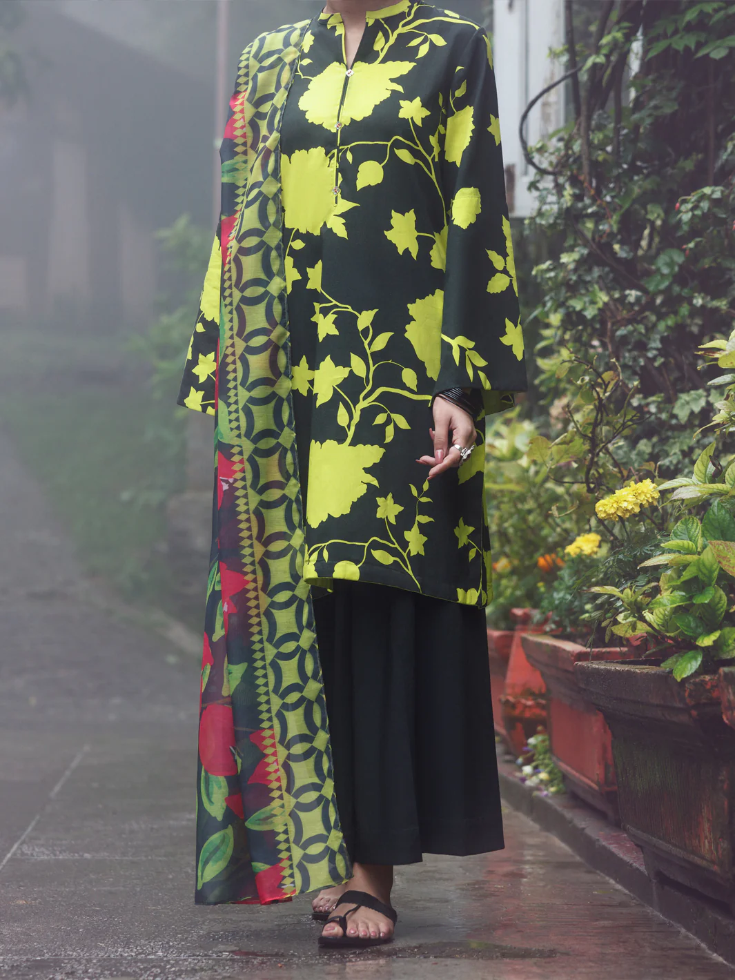 Black Cambric 3Pc Unstitched - AWP-3PS-872