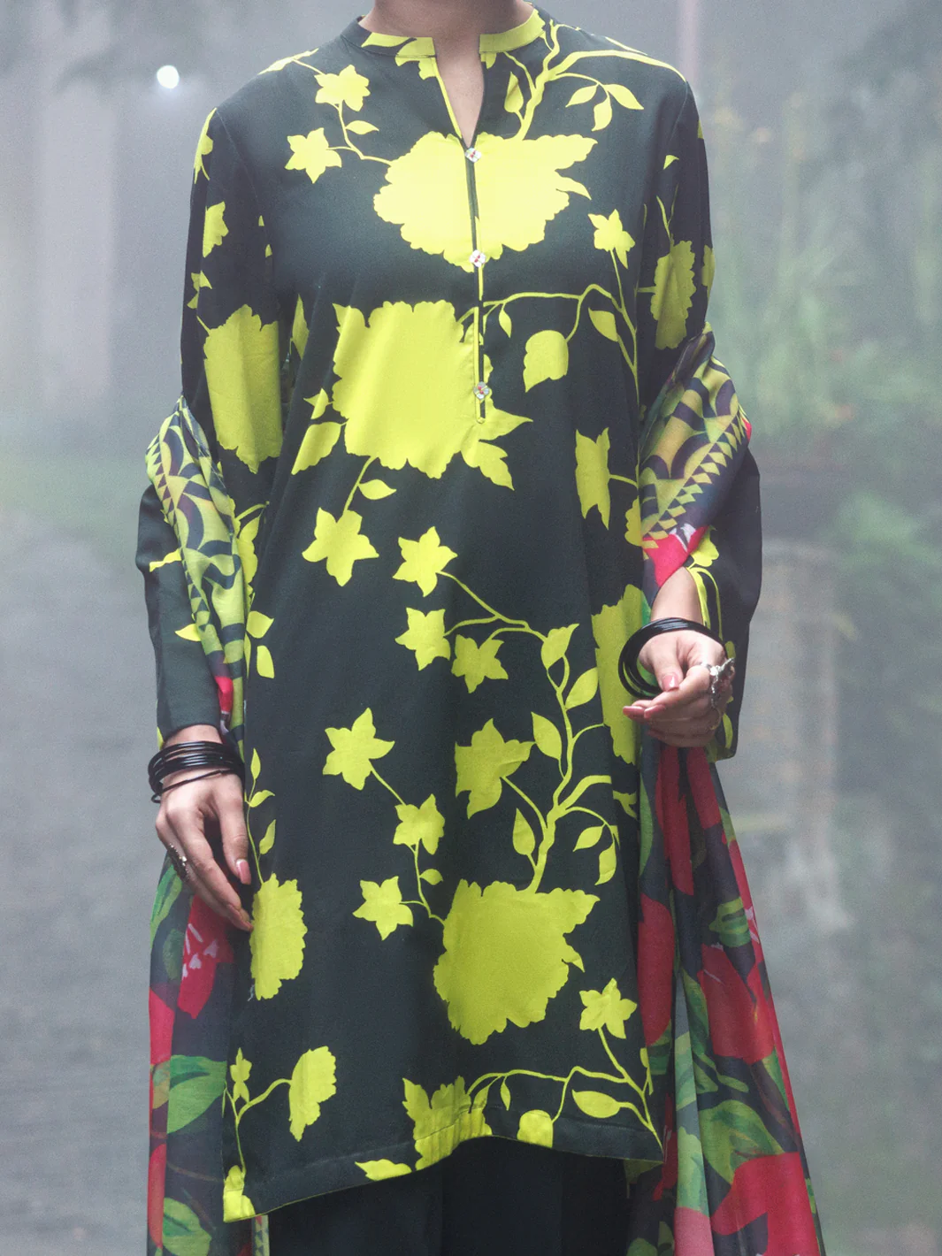 Black Cambric 3Pc Unstitched - AWP-3PS-872 - Image 2