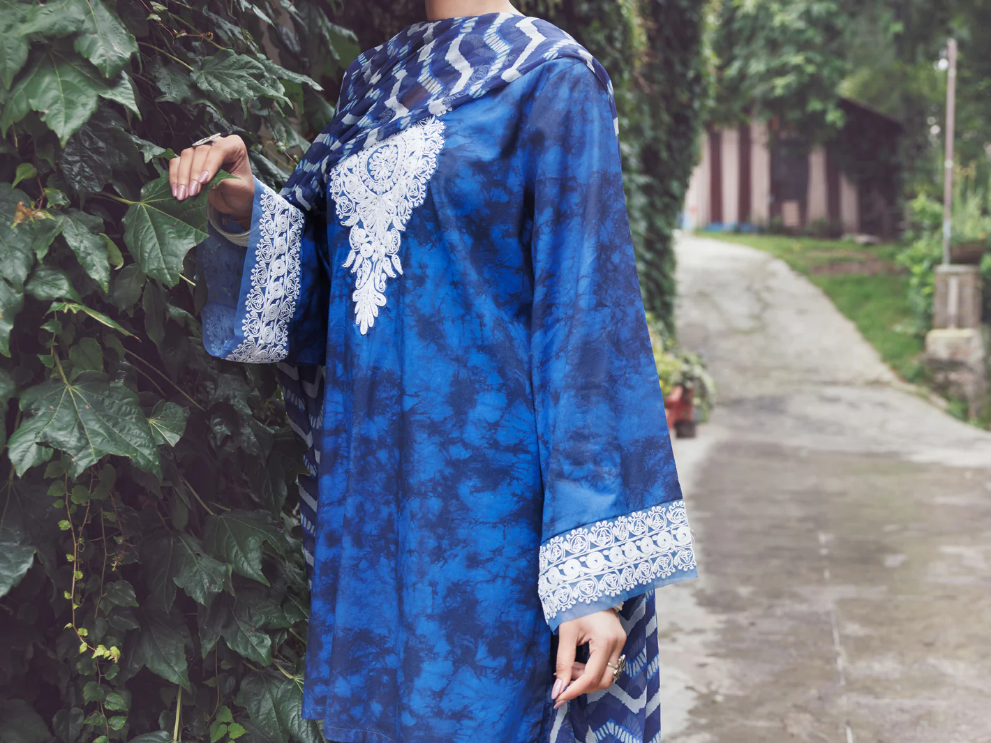 Blue Cambric 3Pc Stitched - AWP-3PS-886 - Image 3