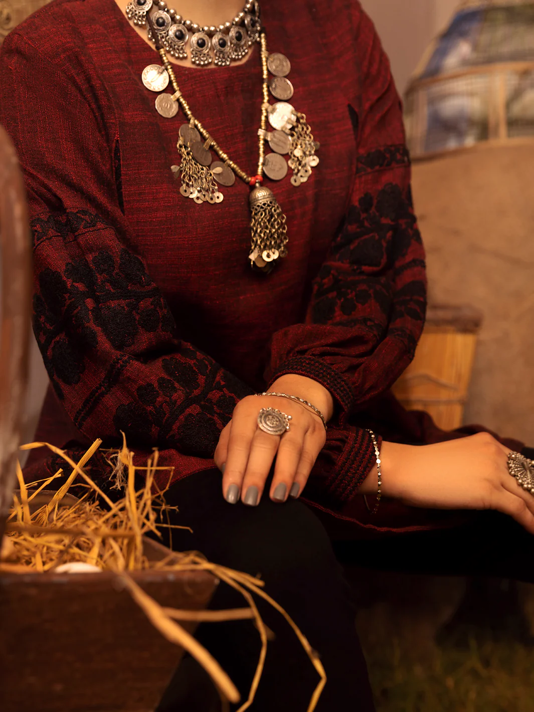 Maroon Yarn-Dyed Two Tone Tunic - AWP-LK-482 - Image 4