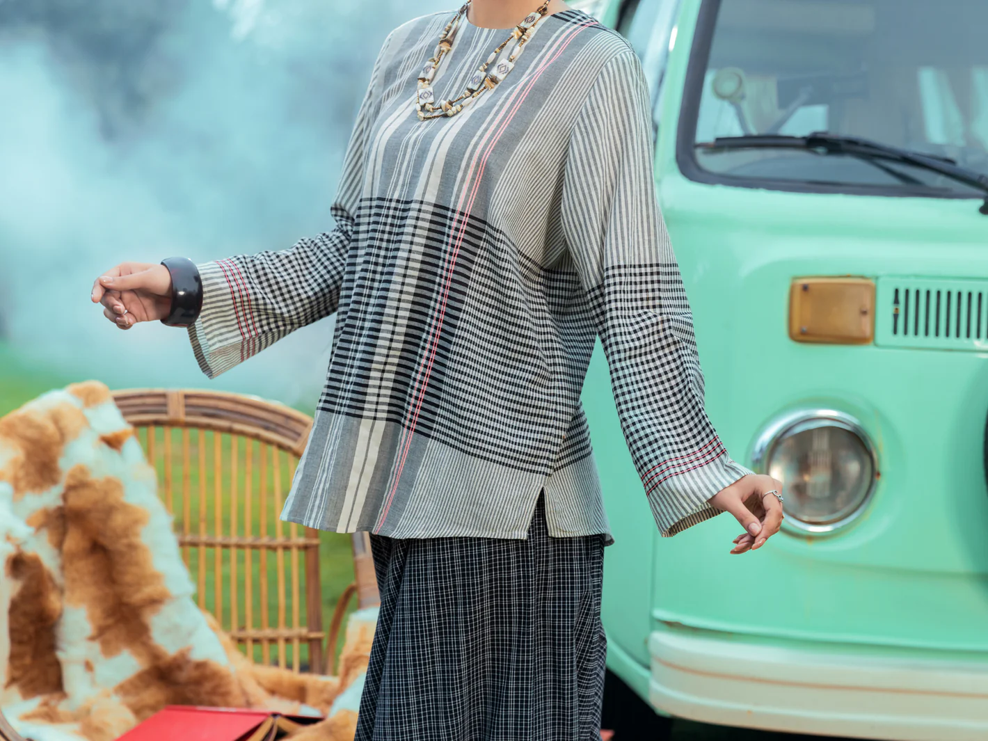 Black & White Kurti - AWP-LK-596 - Image 4