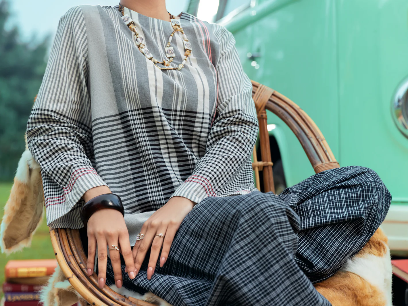 Black & White Kurti - AWP-LK-596 - Image 5