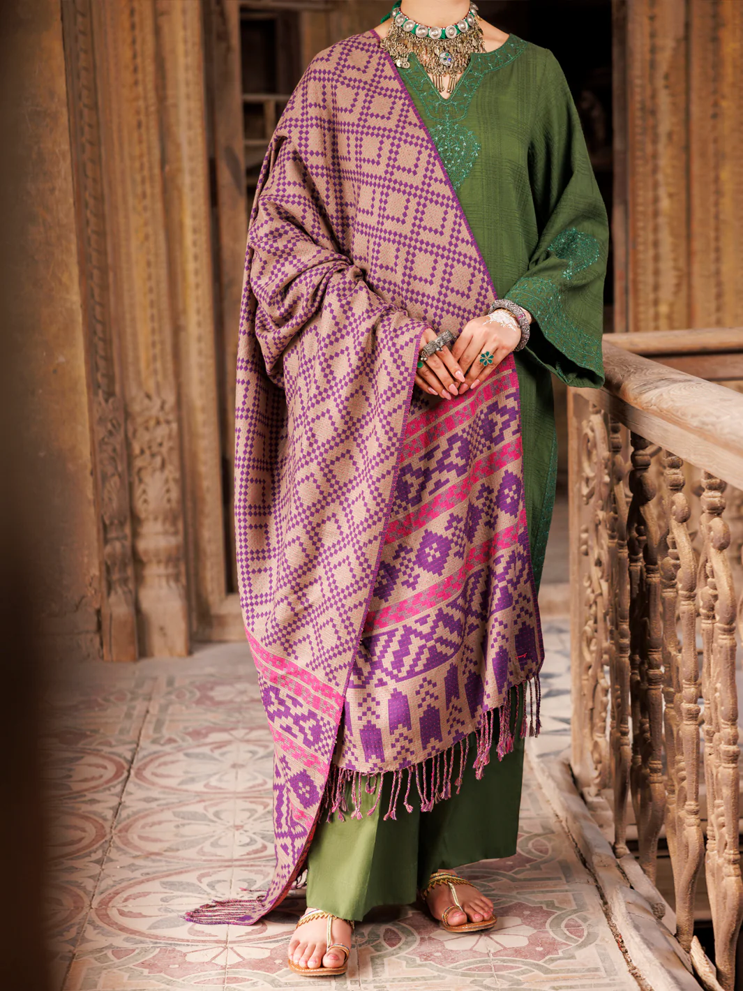 Purple Yarn Dyed Shawl - AWP-ST-724 - Image 2