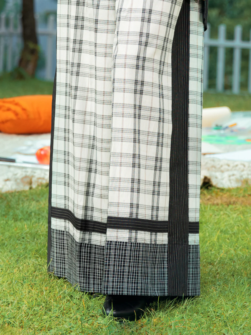 Black & White Trousers - AWP-T-595