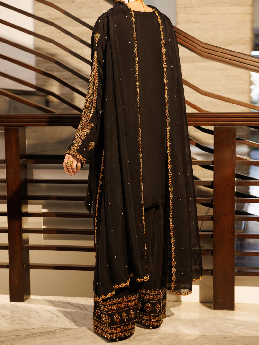 Black Amore Silk Formal Stitched 3Pc - AL-3PS-LS-621 - Image 2