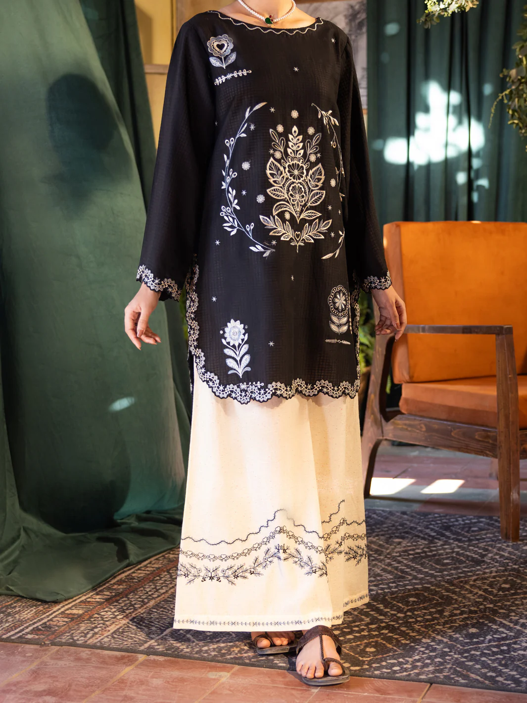 Black Cotton Dobby 2Pc Stitched - ALP-2PS-LKS-2783B - Image 4