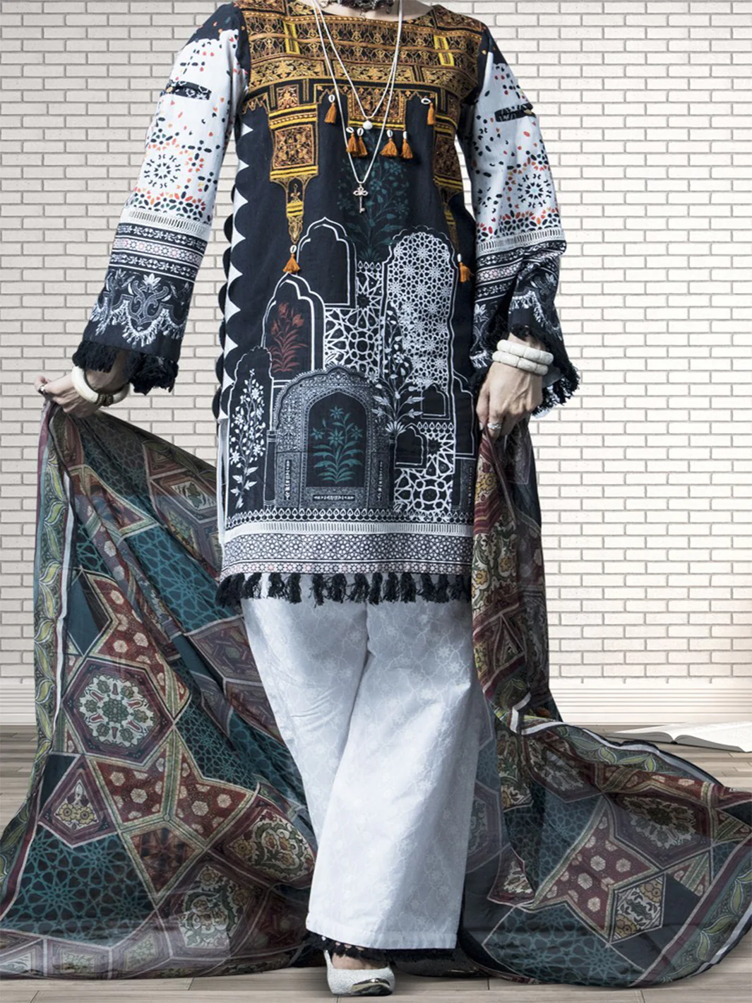 Black Khaddar 3Pc Stitched - AWP-175