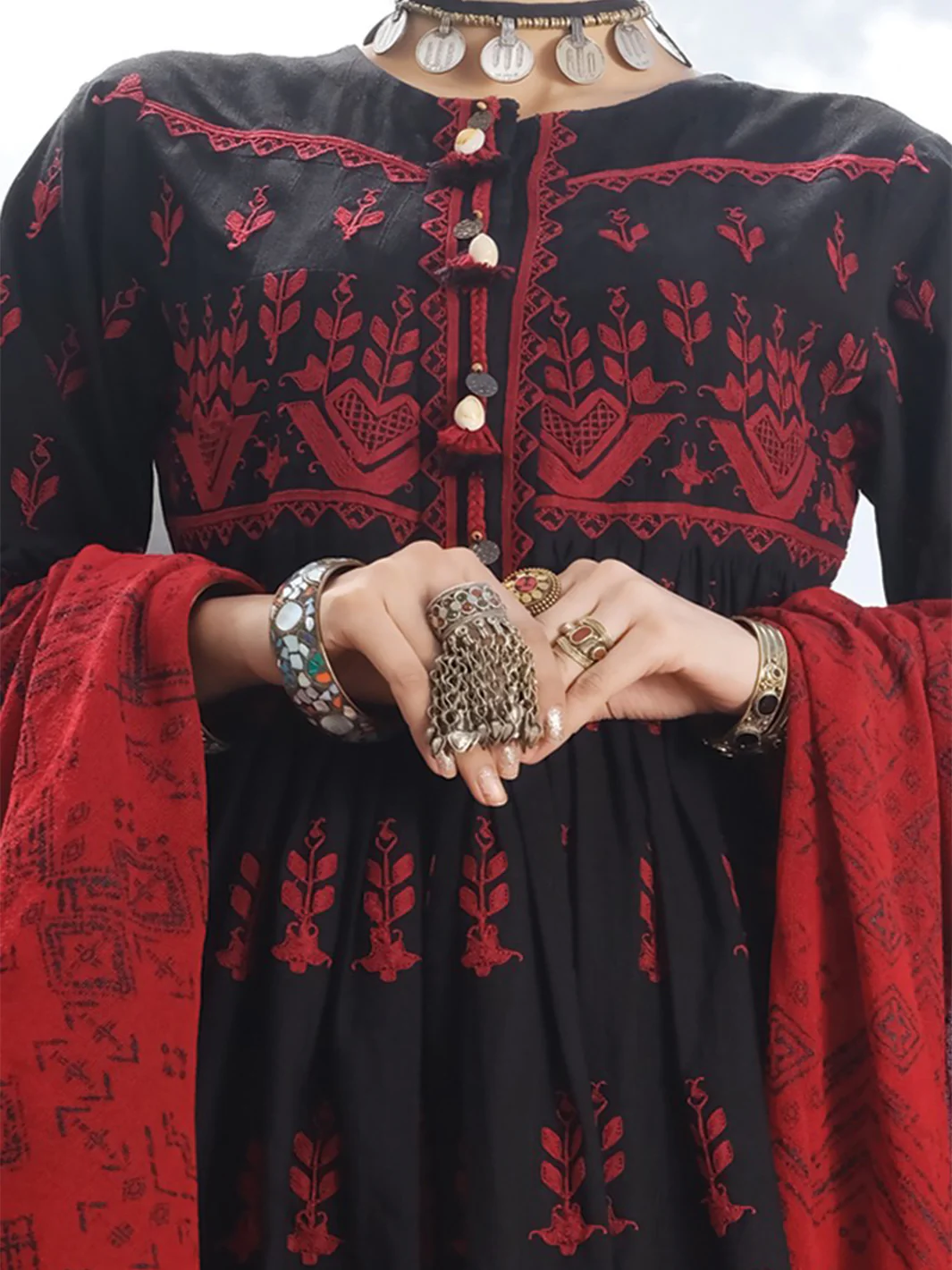 Black Khaddar 3Pc Stitched - AWP-226 - Image 2