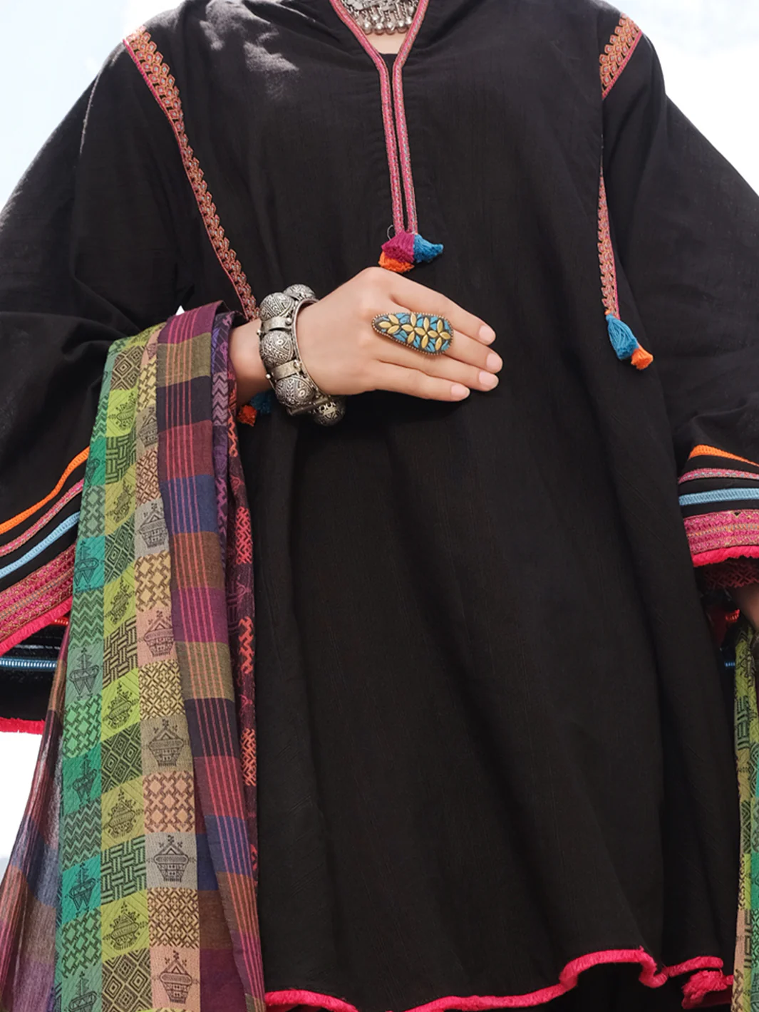 Black Khaddi 3Pc Stitched - AWP-215 - Image 4
