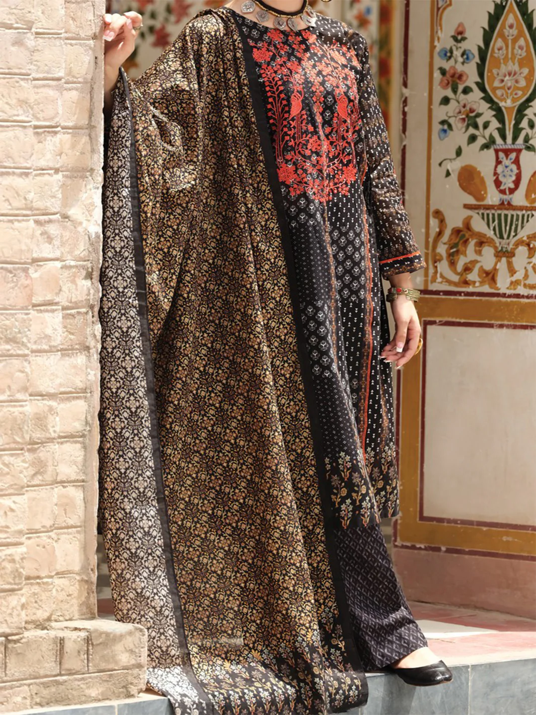 Black Lawn 3Pc Unstitched - ALP-748