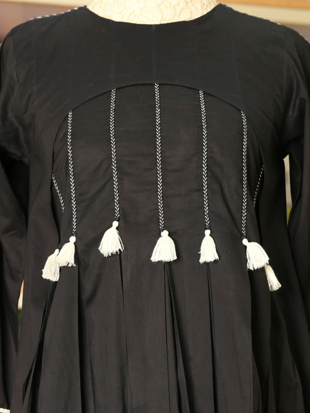 Black Lawn Tunic - LK-696 - Image 2