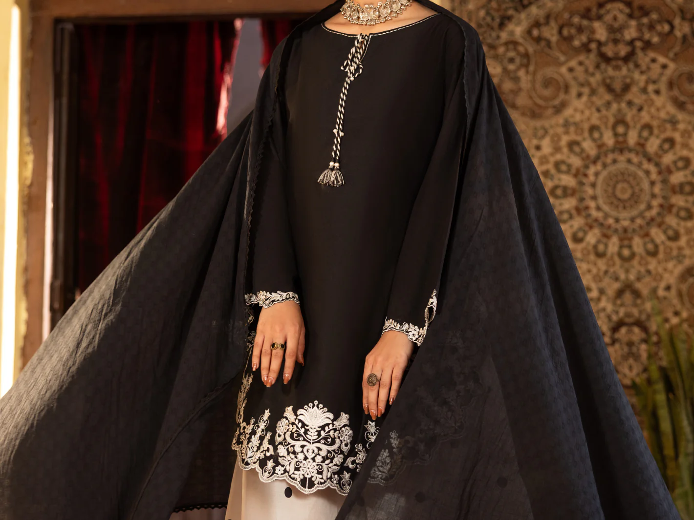 Black & White Cambric Stitched 3Pc - ALP-3PS-2636 - Image 5