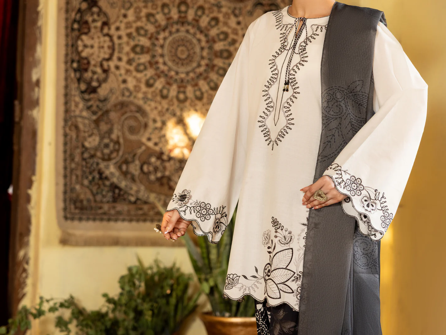Black White Cambric Stitched 3Pc - ALP-3PS-2638 - Image 4