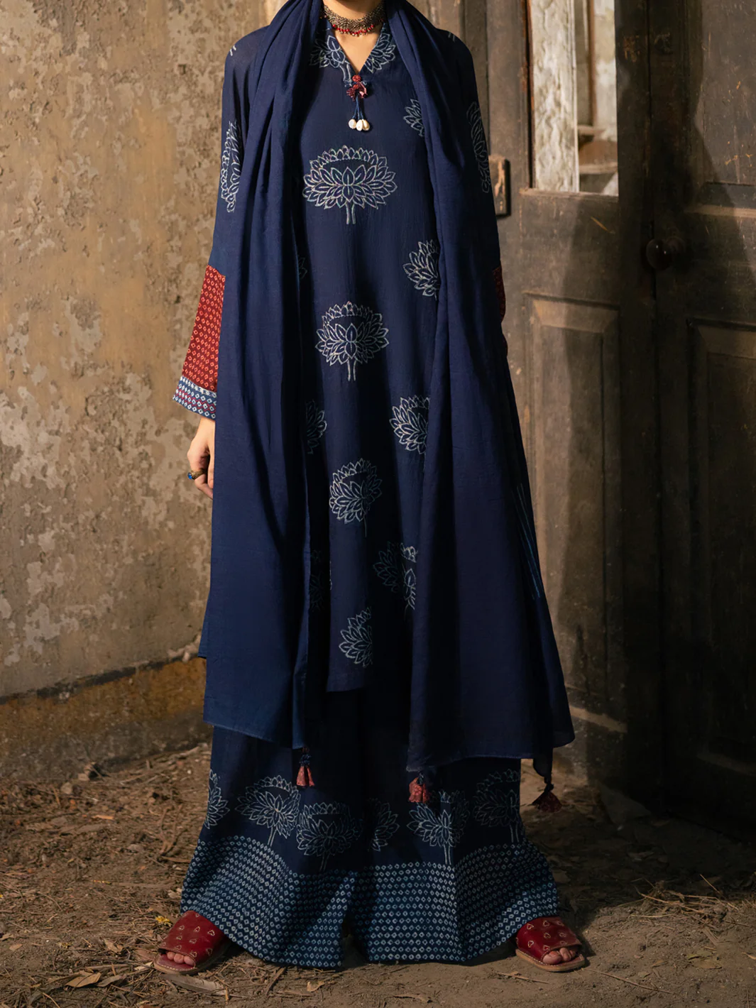 Blue Dyed Lawn 3Pc Stitched- ALCR-3PS-2830