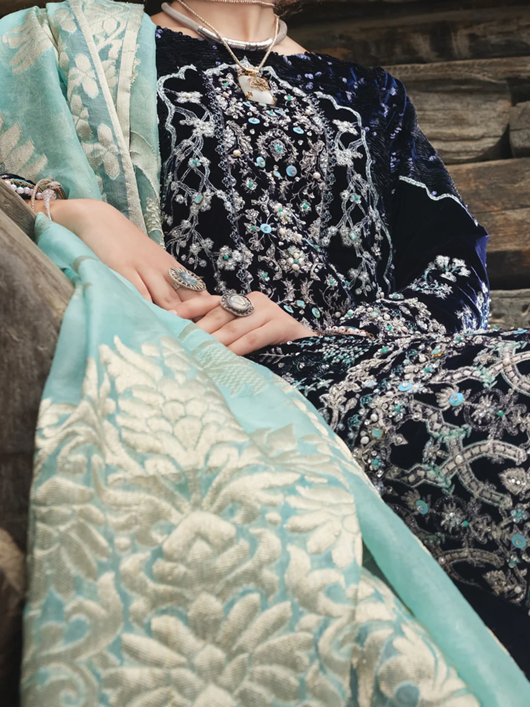 Blue Velvet 3 Piece Formal Suit - LS-270 - Image 3
