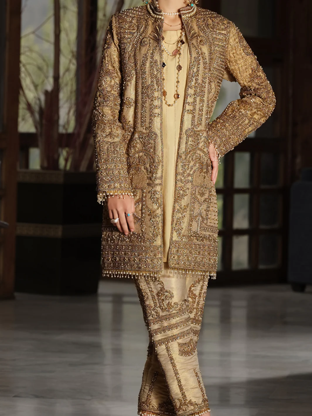 Golden Jamawar 2Pc Formal Suit - LS-242