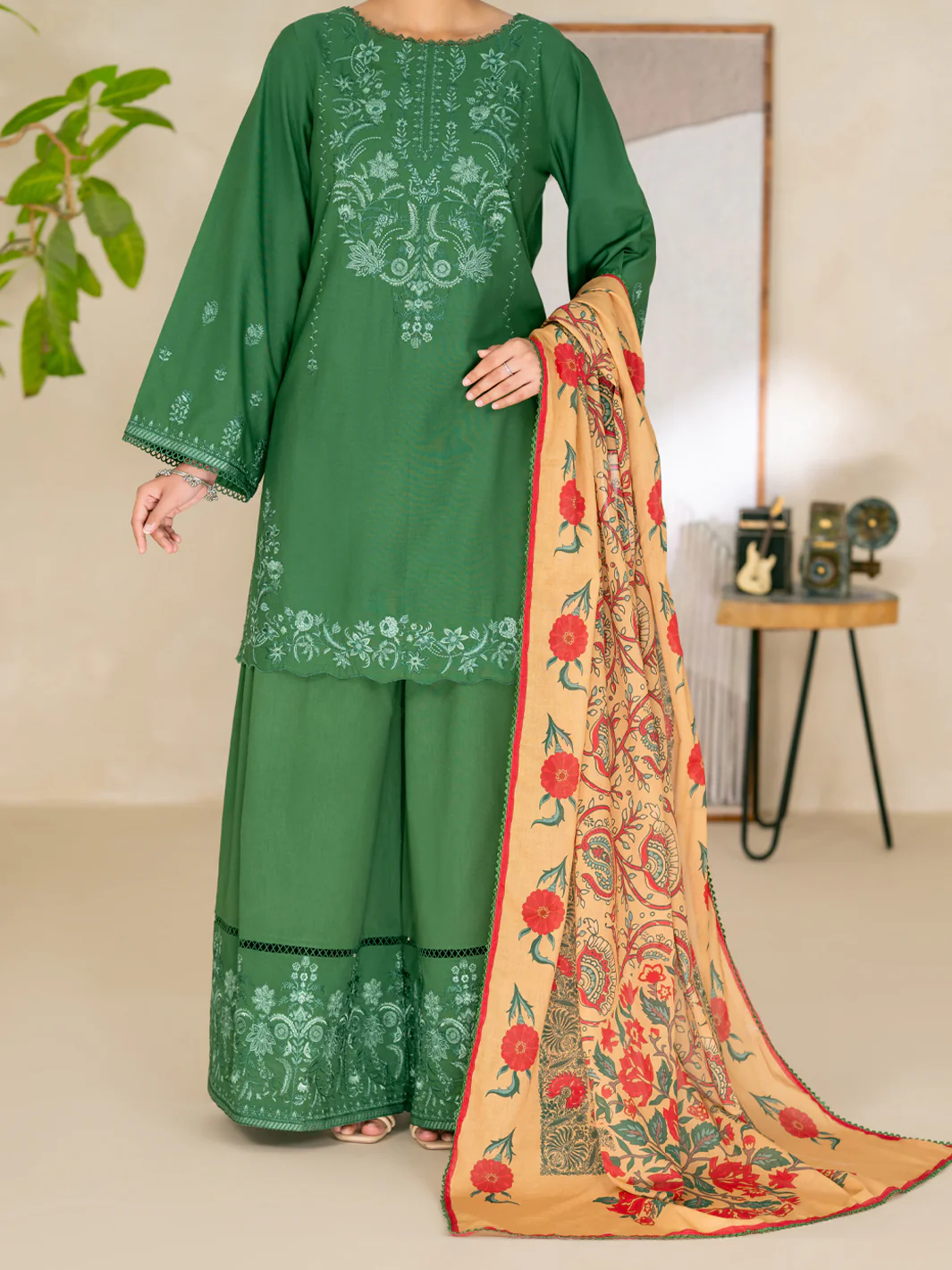 Green Lawn Unstitched 3Pc - ALP-3PS-2690