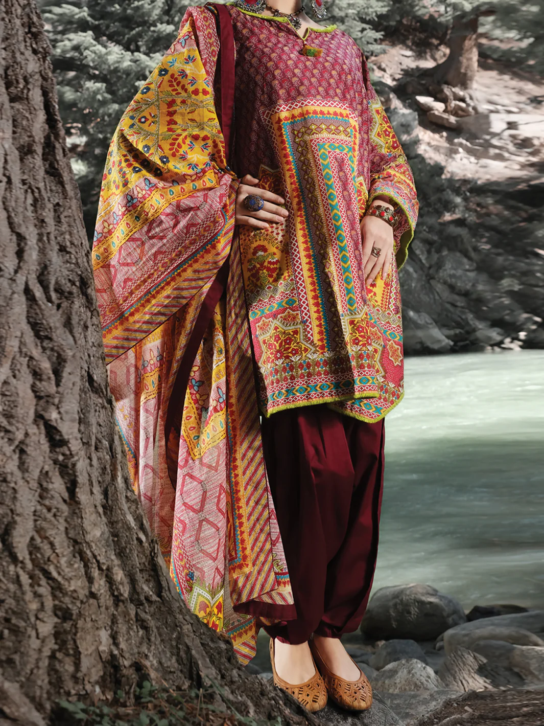 Maroon Cambric 3Pc Unstitched - AWP-253