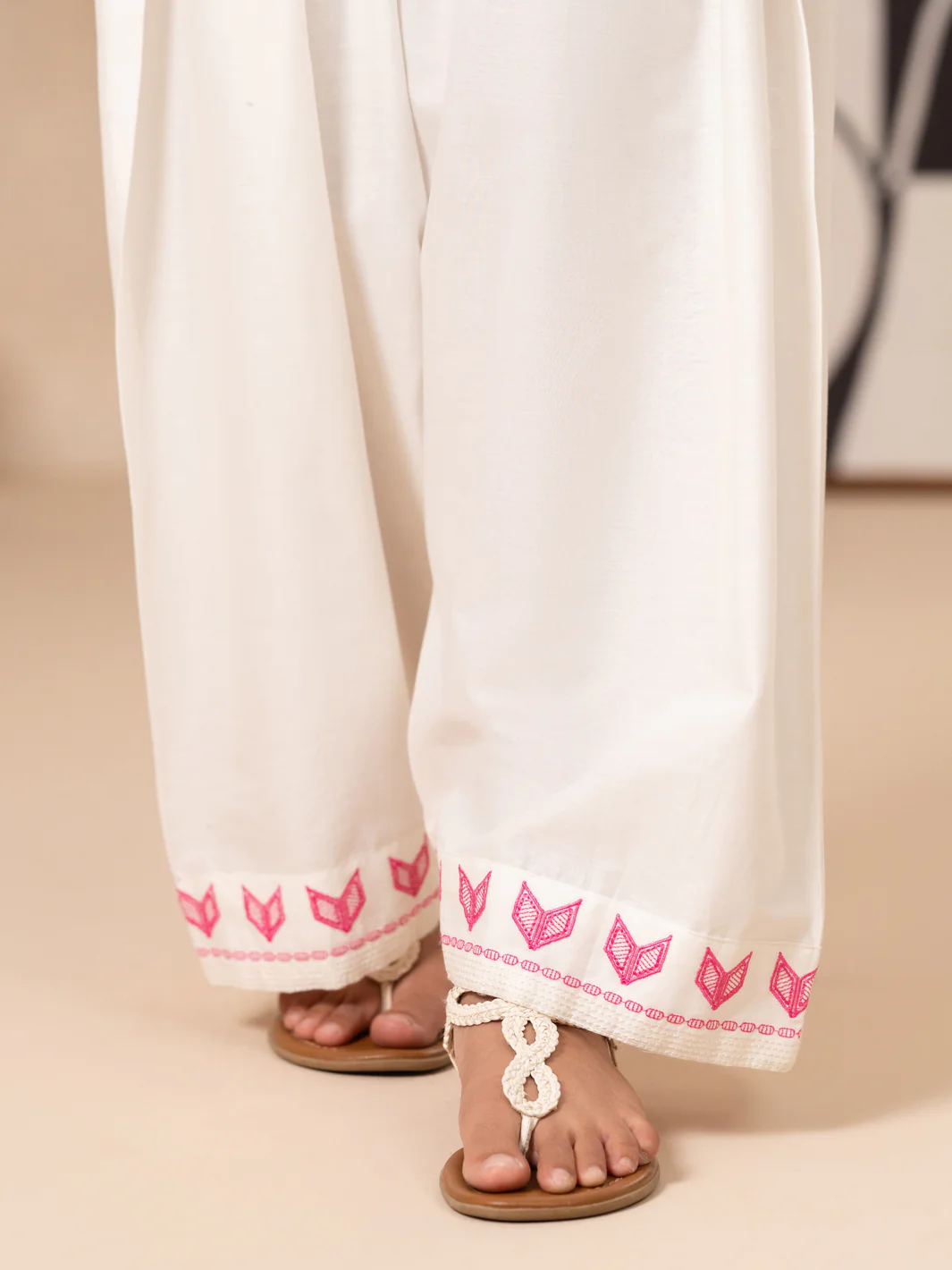 Off White Cotton Cambric Trouser - AL-T-839