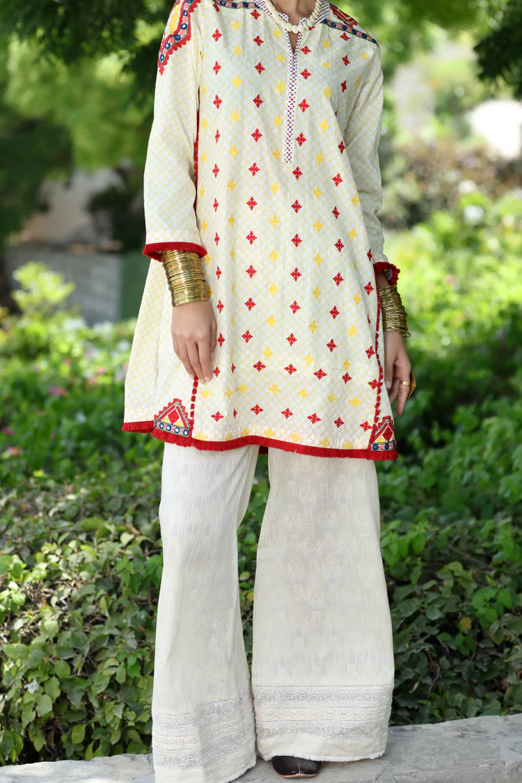 Off White Wool 2Pc Stitched - LKS-625