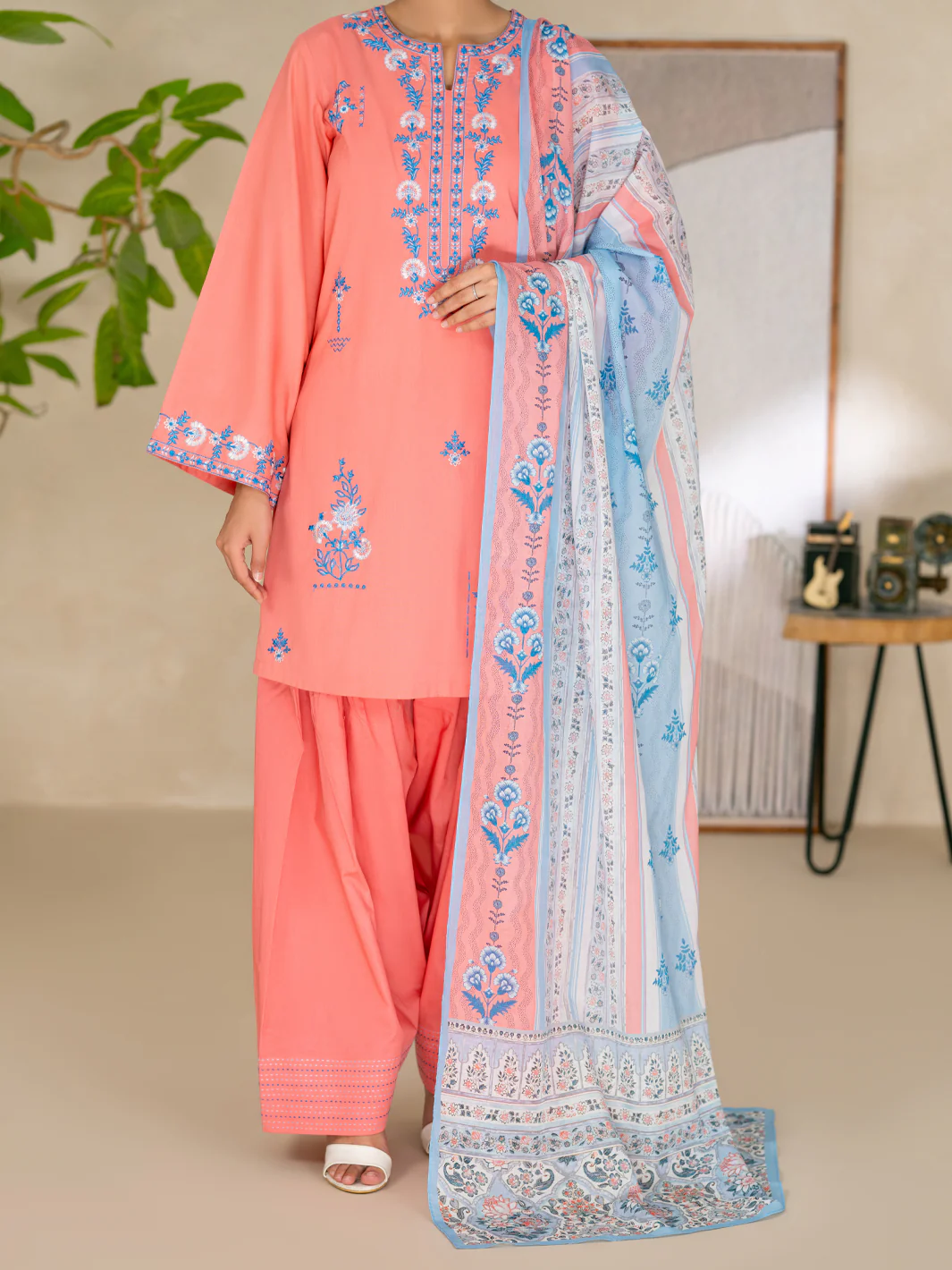 Peach Dyed Lawn Unstitched 3Pc - ALP-3PS-2687