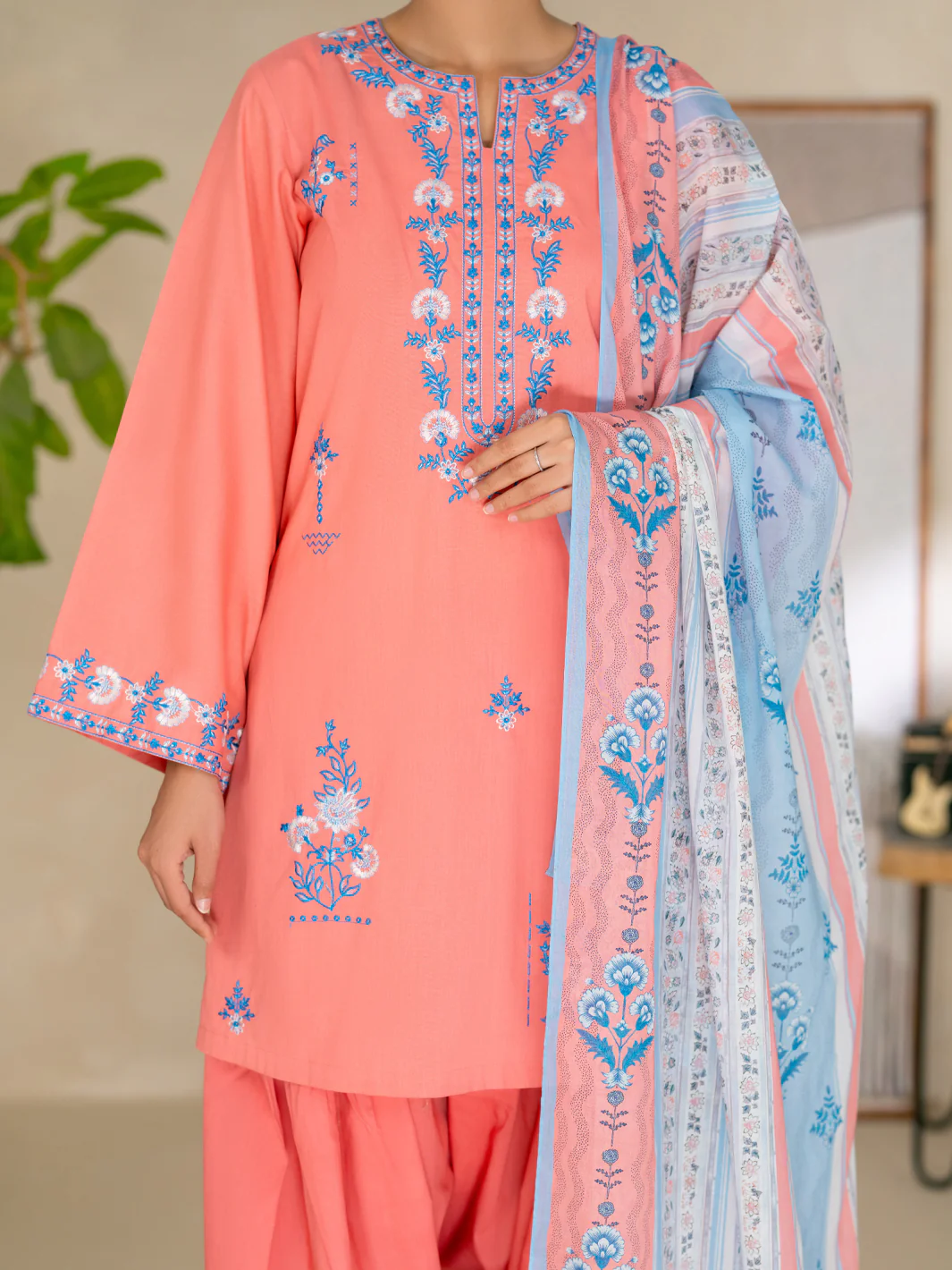 Peach Dyed Lawn Unstitched 3Pc - ALP-3PS-2687 - Image 4
