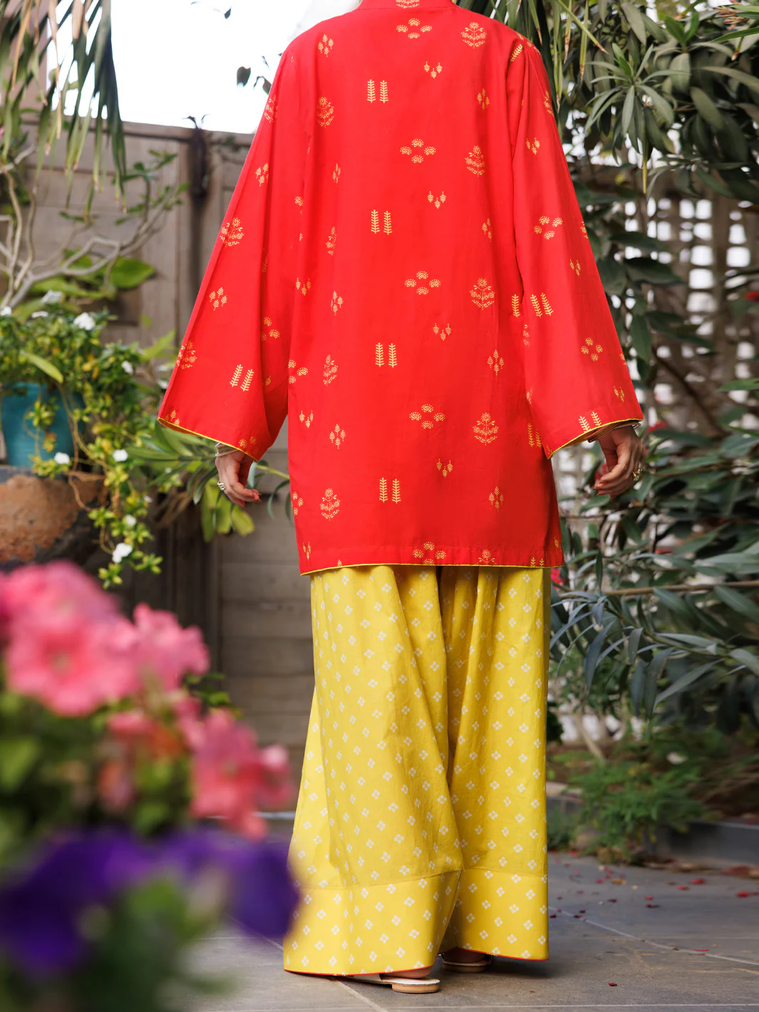 Red Lawn Co-Ord Set - ALP-2PS-SLKS-2766 - Image 3